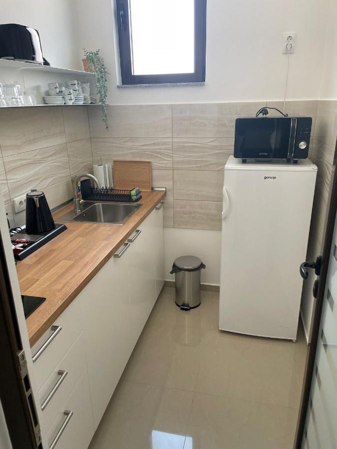 Morpheus Apartmani Sremska Mitrovica Exterior photo